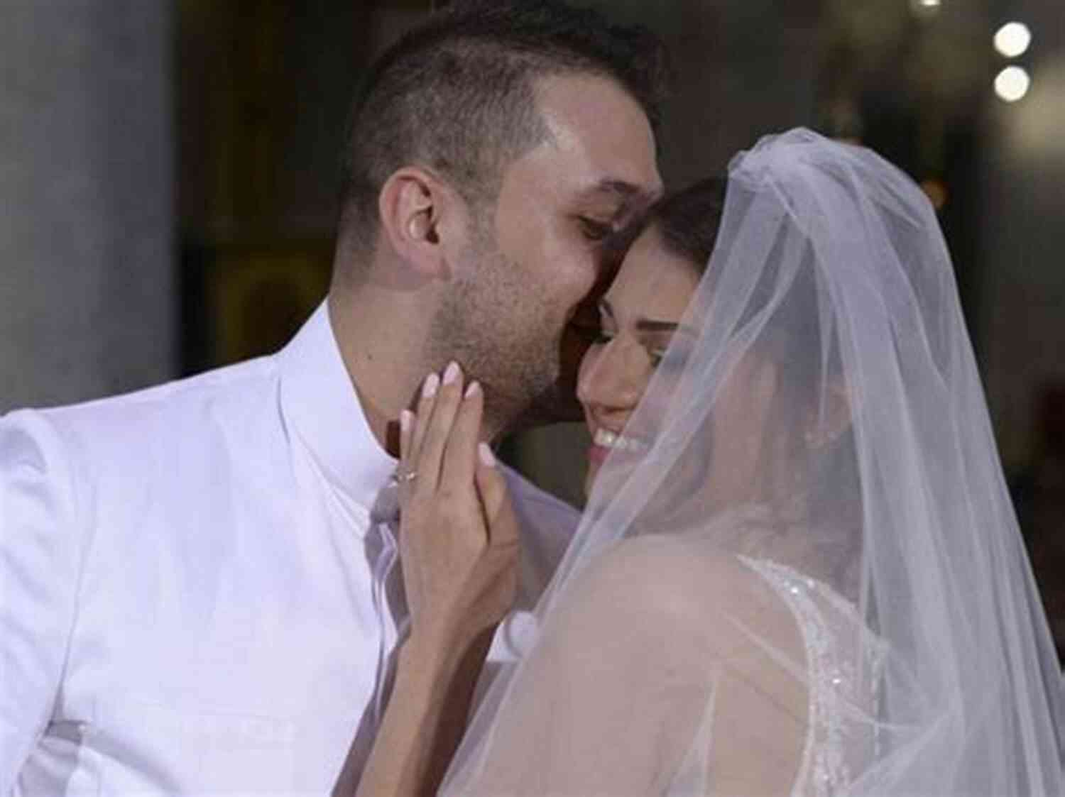Lorenzo And Giovanna Posting Romantic Pictures On Instagram Dangerous Liaison: Lorenzo 2 An Insta Love Romance (Italian Lovers 8)