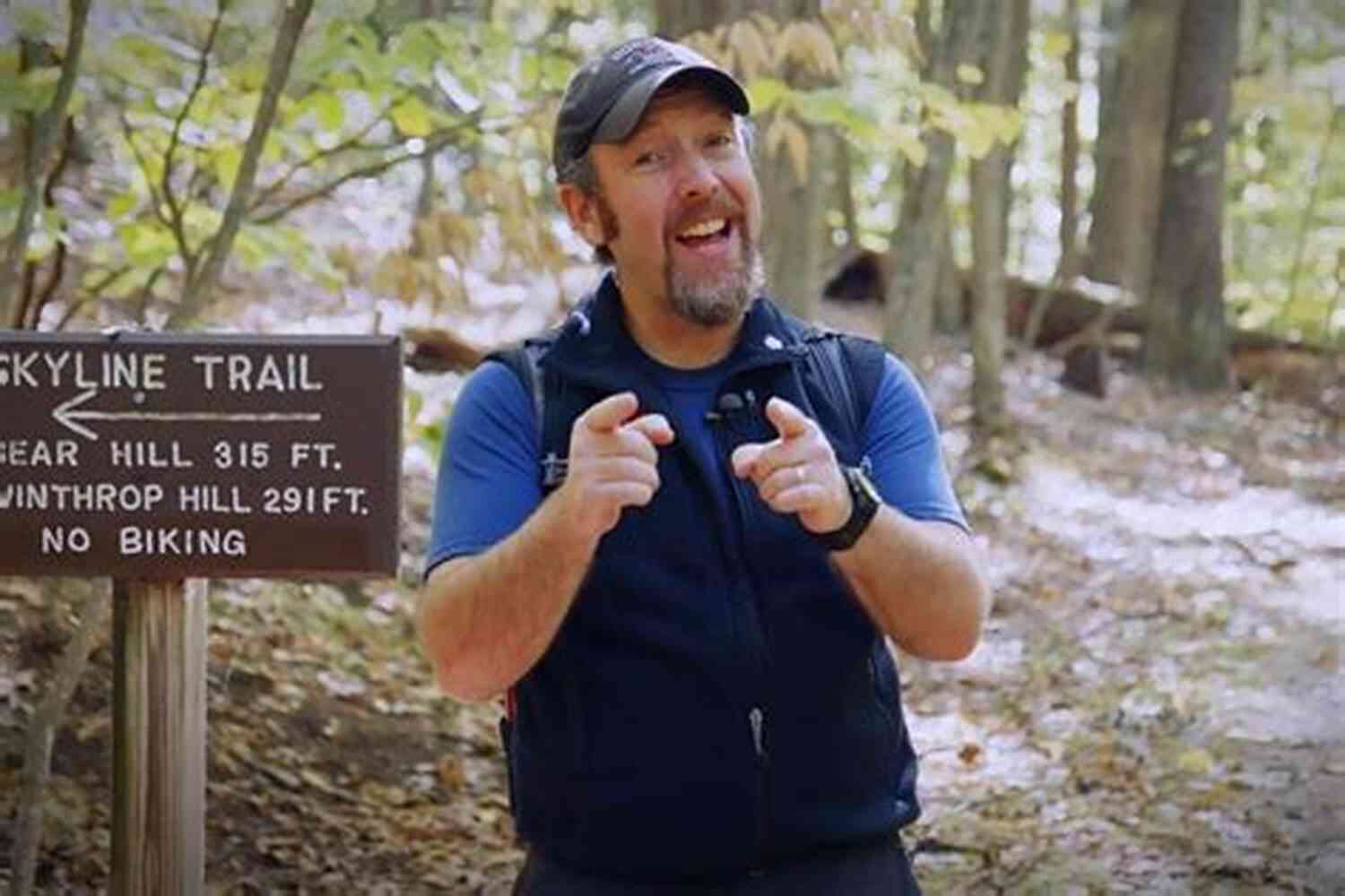 Outdoorsman Roommate Hiking In Boston Boston Roomie (Boston Boys 4)