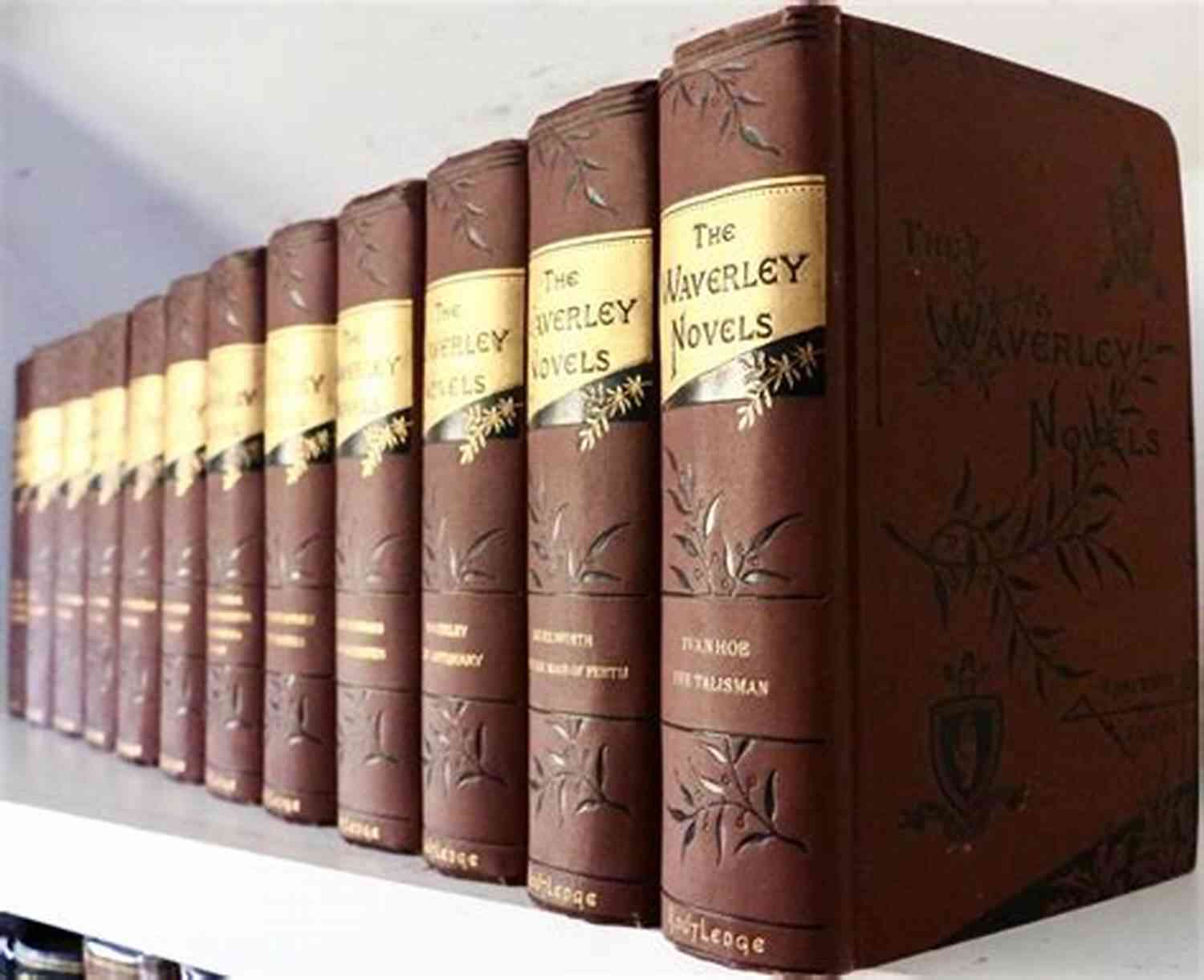 The Waverley Novels The Waverley Novels Of Sir Walter Scott: Volume II (Halcyon Classics)